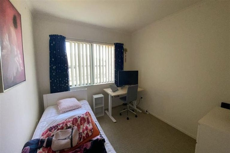 Photo of property in 30 Harry Shaw Way, Raumati South, Paraparaumu, 5032