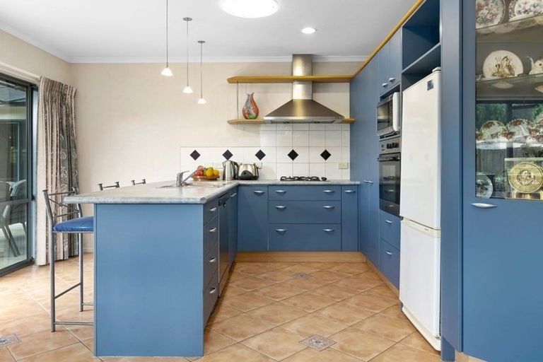 Photo of property in 7 Mcleod Place, Papamoa Beach, Papamoa, 3118