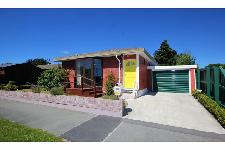 Photo of property in 2/1 Dellow Place, Spreydon, Christchurch, 8024