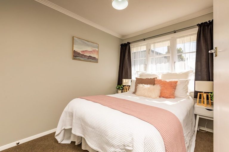 Photo of property in 4/6 Ruahine Street, Trentham, Upper Hutt, 5018