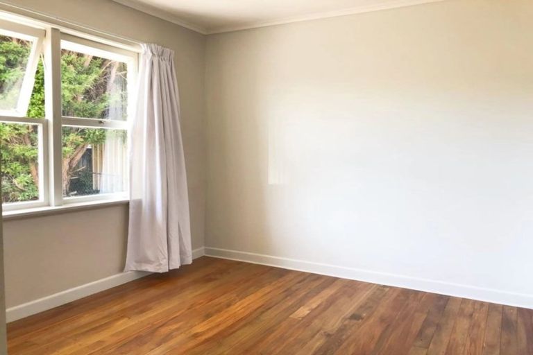 Photo of property in 1/95 Rathgar Road, Henderson, Auckland, 0610