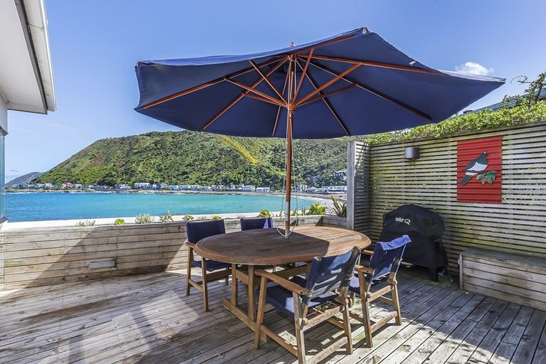 Photo of property in 26 Owhiro Bay Parade, Owhiro Bay, Wellington, 6023