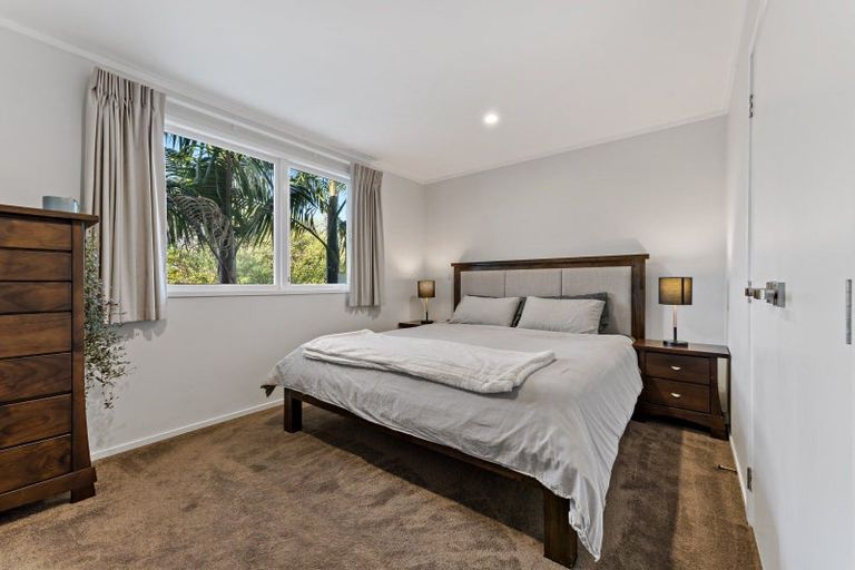 Photo of property in 26 Arlette Place, Massey, Auckland, 0614