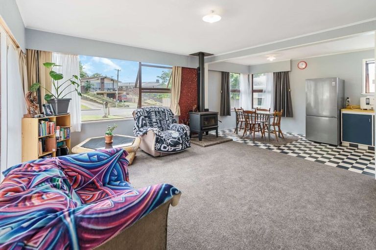 Photo of property in 6 Robin Street, Selwyn Heights, Rotorua, 3015