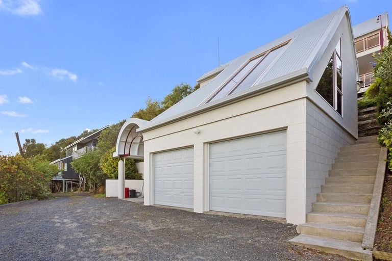 Photo of property in 19 Pine Grove, Tairua, 3508