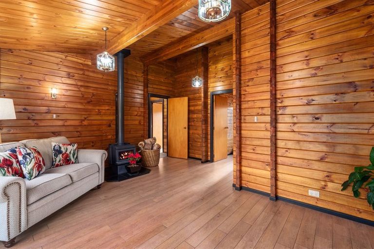 Photo of property in 34 Archers Road, Glenfield, Auckland, 0629