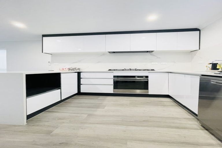 Photo of property in 10b George Street, Mangere East, Auckland, 2024