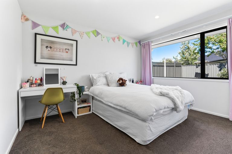 Photo of property in 21 Caledonia Drive, Mosgiel, 9024