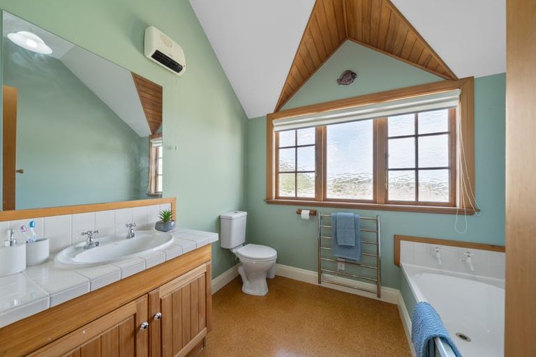 Photo of property in 11 Ridvan Grove, Ngaio, Wellington, 6035