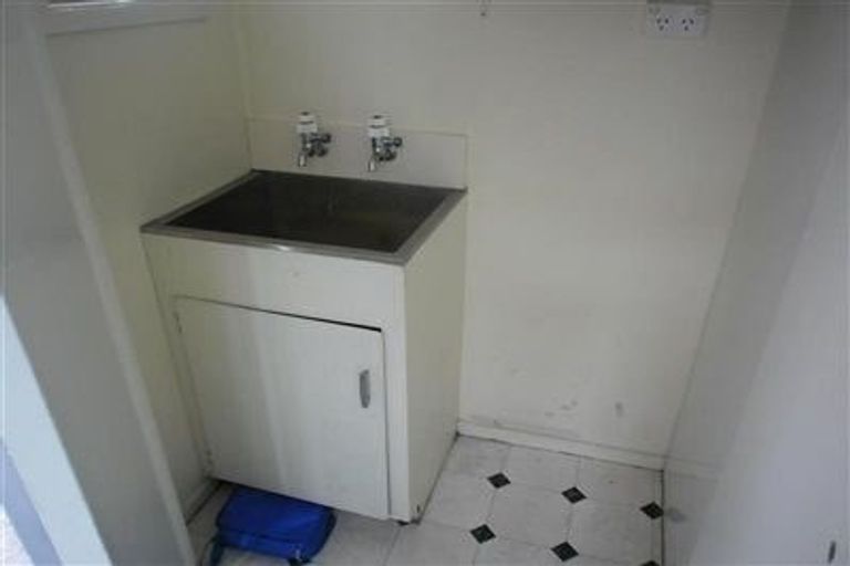 Photo of property in 2/141 Hillside Road, Papatoetoe, Auckland, 2025