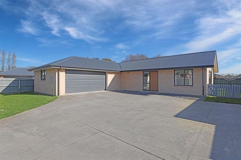 Photo of property in 3a Buckleys Terrace, Tinwald, Ashburton, 7700