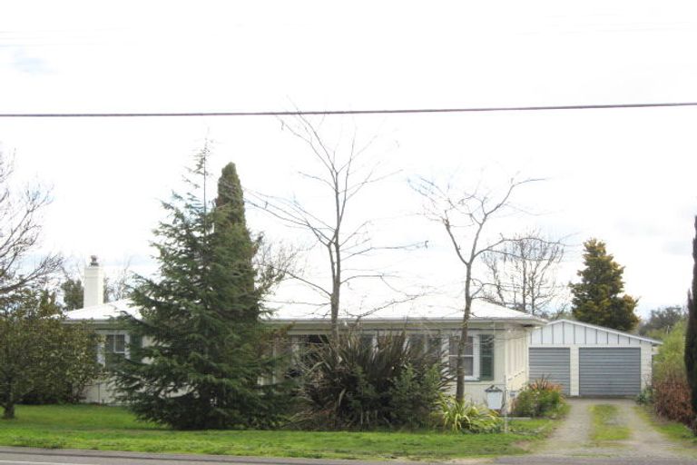 Photo of property in 48 Middle Road, Havelock North, 4130