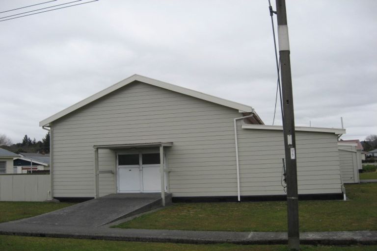 Photo of property in 37 Inverness Street, Dunollie, Runanga, 7803