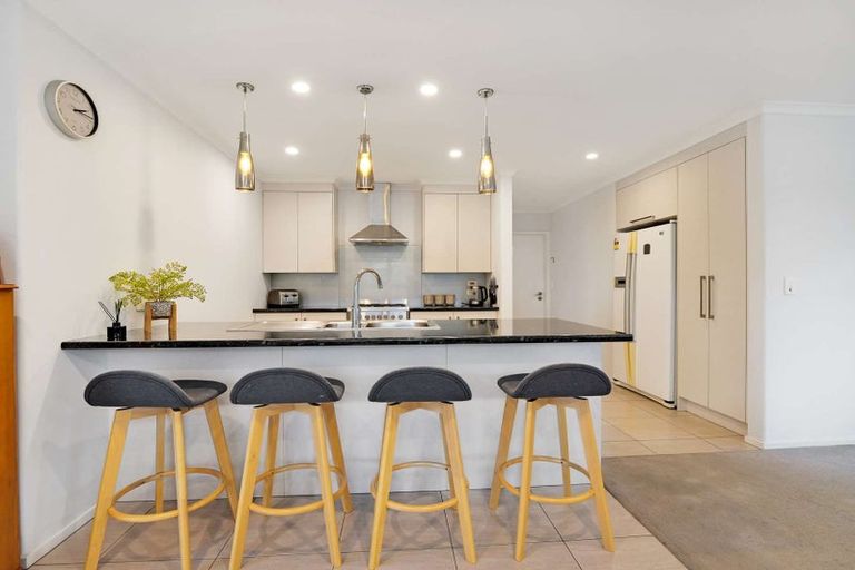 Photo of property in 10b Basley Road, Owhata, Rotorua, 3010