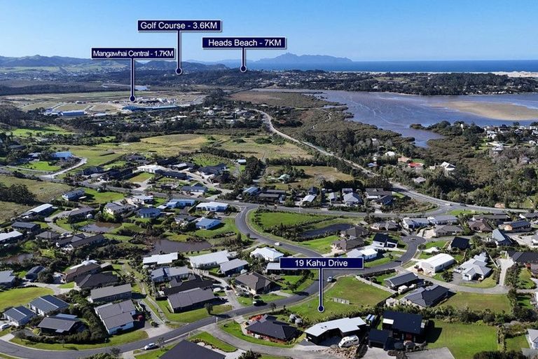 Photo of property in 19 Kahu Drive, Mangawhai, 0505