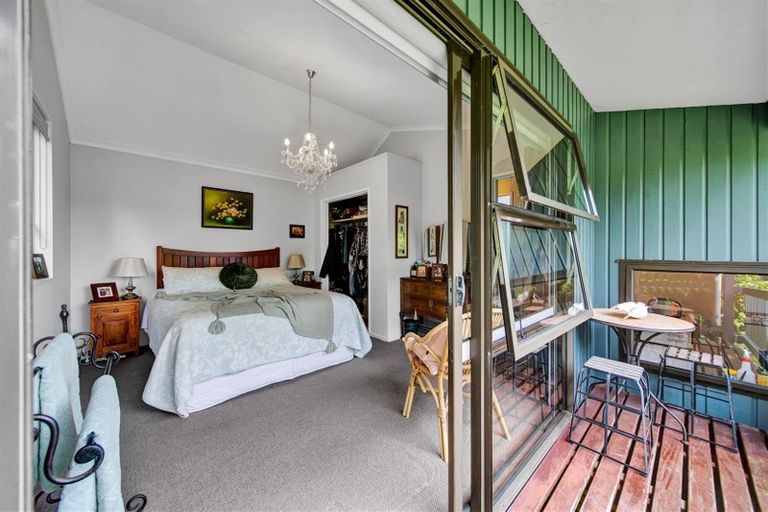 Photo of property in 37 Whakapaki Street, Urenui, 4375