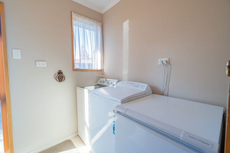 Photo of property in 17 Bowen Street, Te Anau, 9600