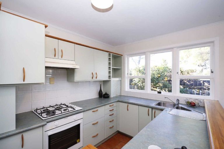 Photo of property in 28 Morris Road, Hillcrest, Hamilton, 3216