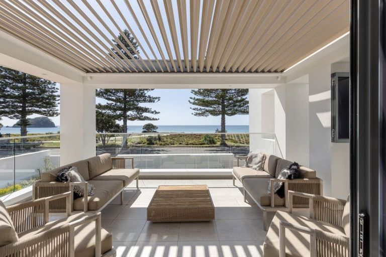 Photo of property in 94 Marine Parade, Mount Maunganui, 3116