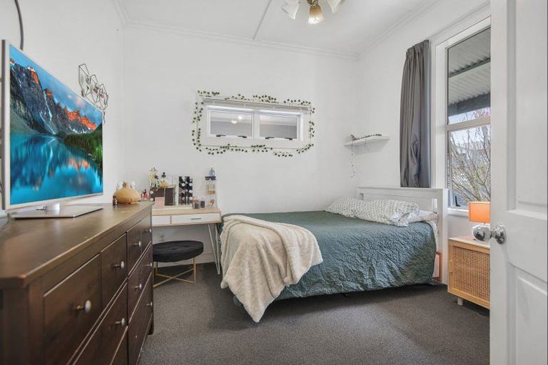 Photo of property in 35 Kings Avenue, Gonville, Whanganui, 4501