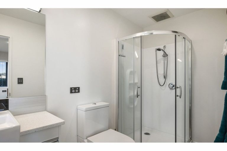 Photo of property in 16 Warhorse Gate, Halswell, Christchurch, 8025