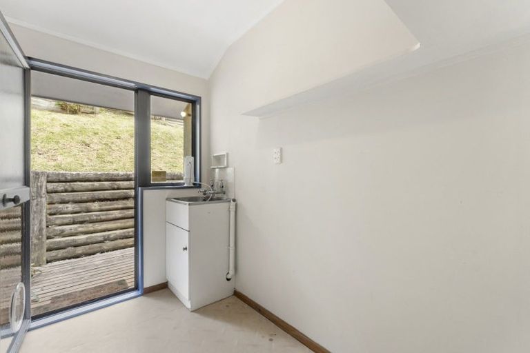 Photo of property in 37 Dingadee Street, Welcome Bay, Tauranga, 3112