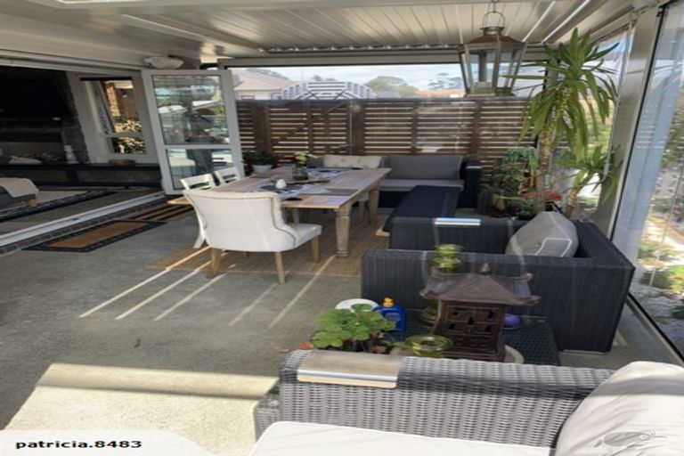 Photo of property in 24 Marie Costello Way, Beach Haven, Auckland, 0626