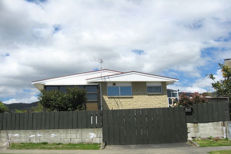 Photo of property in 2/24 Cobham Crescent, Stoke, Nelson, 7011