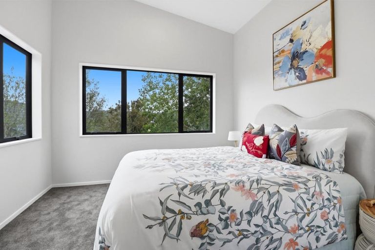 Photo of property in 4/7 Tapu Road, Huapai, Kumeu, 0810