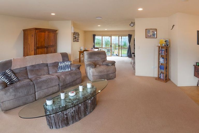 Photo of property in 144 Alfriston Road, Manurewa, Auckland, 2105