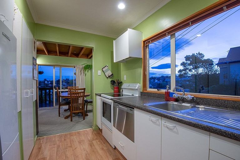 Photo of property in 1 Iona Street, Mornington, Dunedin, 9011