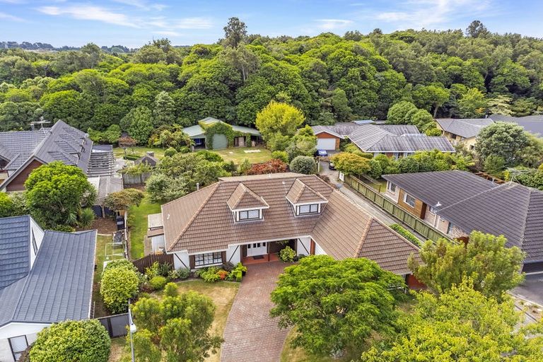 Photo of property in 44 Awanui Drive, Waikanae, 5036