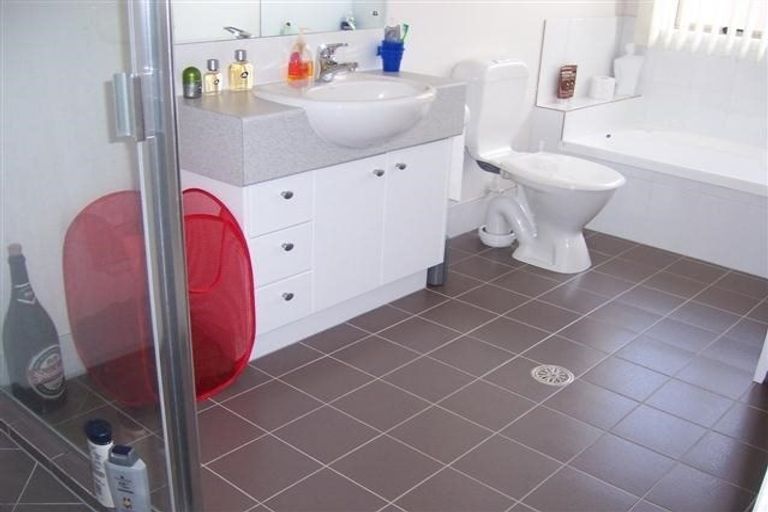 Photo of property in 41 Trimaran Drive, Gulf Harbour, Whangaparaoa, 0930