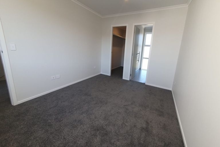 Photo of property in 30 Pateke Drive, Kenepuru, Porirua, 5022