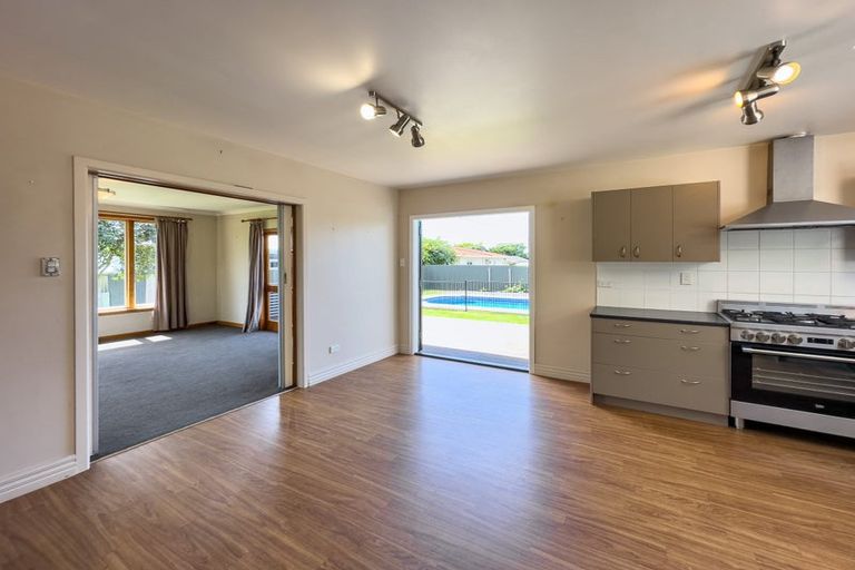 Photo of property in 14 Edinburgh Crescent, Redwoodtown, Blenheim, 7201