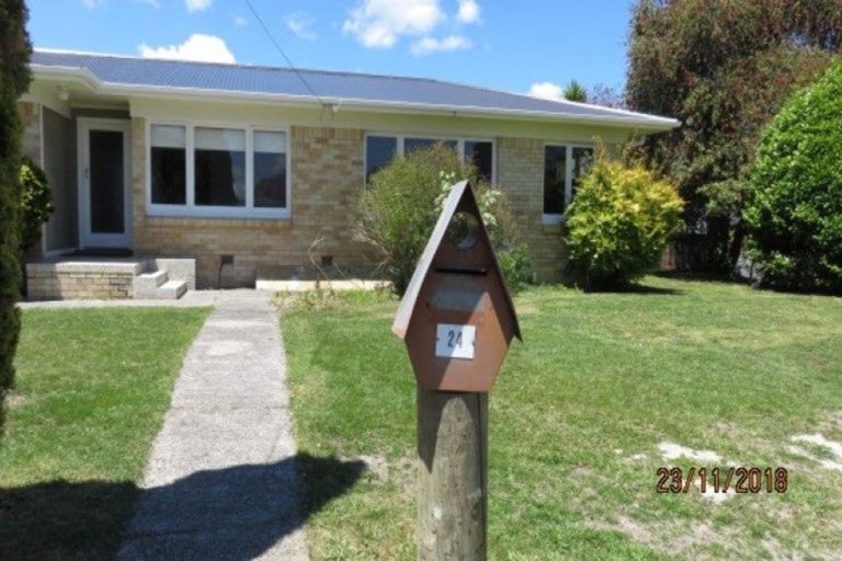 Photo of property in 24 Fenwick Crescent, Hillcrest, Hamilton, 3216