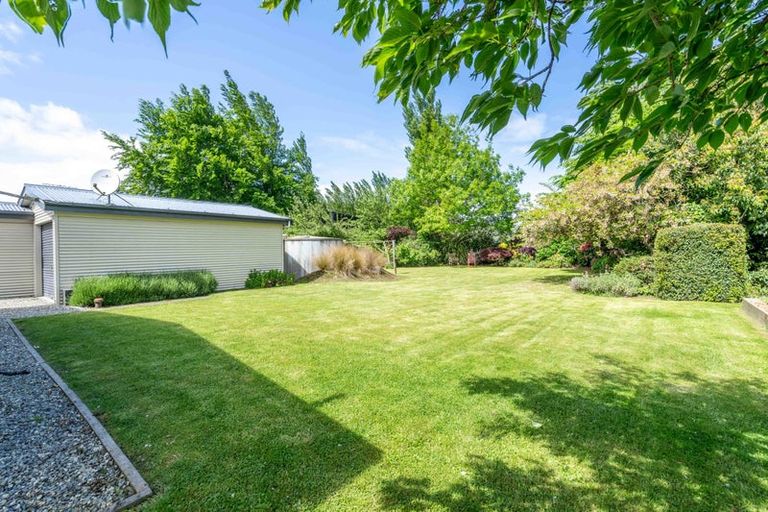 Photo of property in 42 Newburn Street, Waikaia, 9778