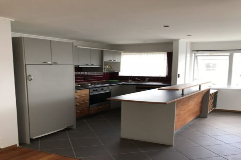 Photo of property in 1/25 Inverness Road, Browns Bay, Auckland, 0630