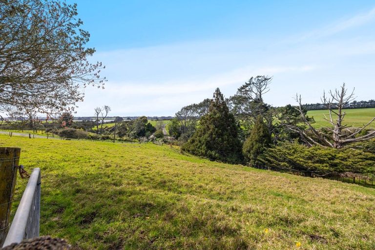 Photo of property in 134 Reid Road, Glenbrook, Waiuku, 2681