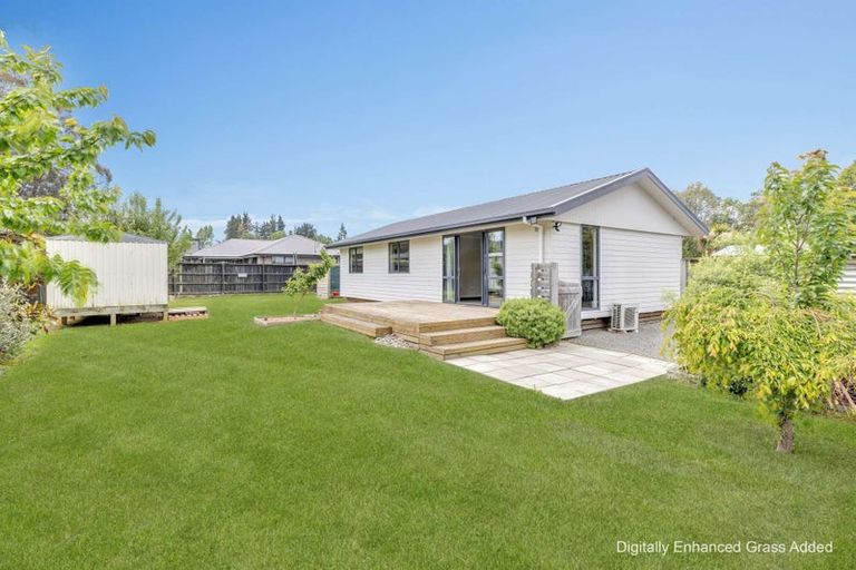 Photo of property in 28 Railway Terrace East, Glentunnel, Sheffield, 7673