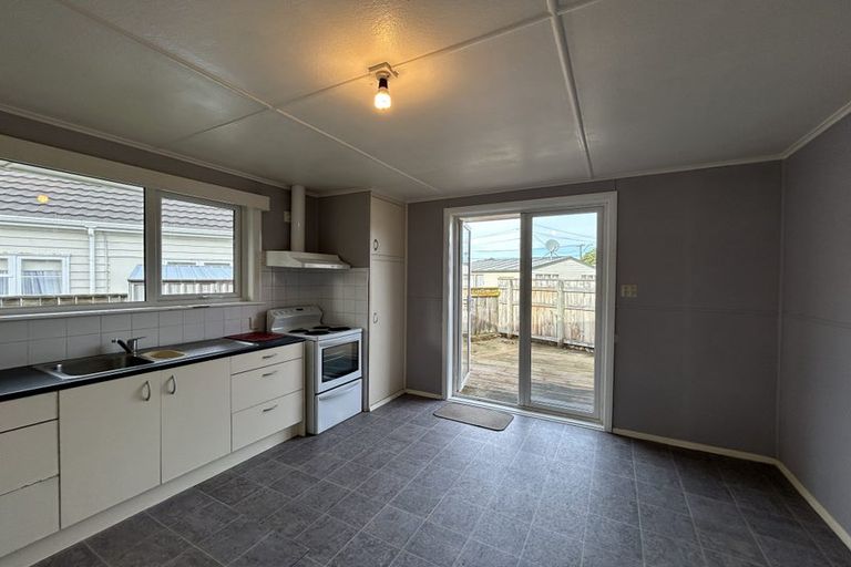 Photo of property in 102 Miramar Avenue, Miramar, Wellington, 6022