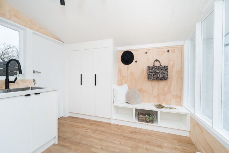 Photo of property in 49 Pitama Road, Awapuni, Palmerston North, 4412