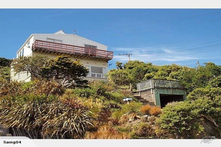 Photo of property in 26 Titiro Moana Road, Korokoro, Lower Hutt, 5012