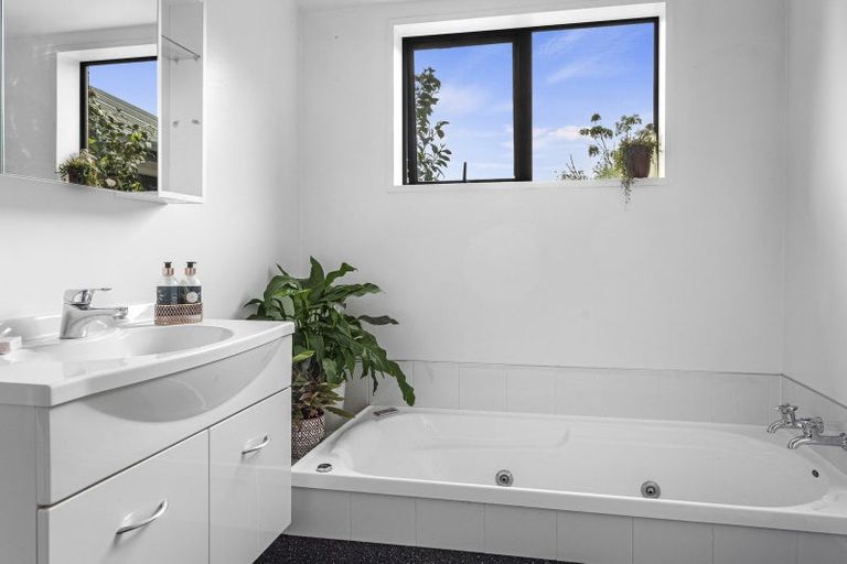 Photo of property in 27 Turiwhaia Road, Tuahiwi, Kaiapoi, 7691