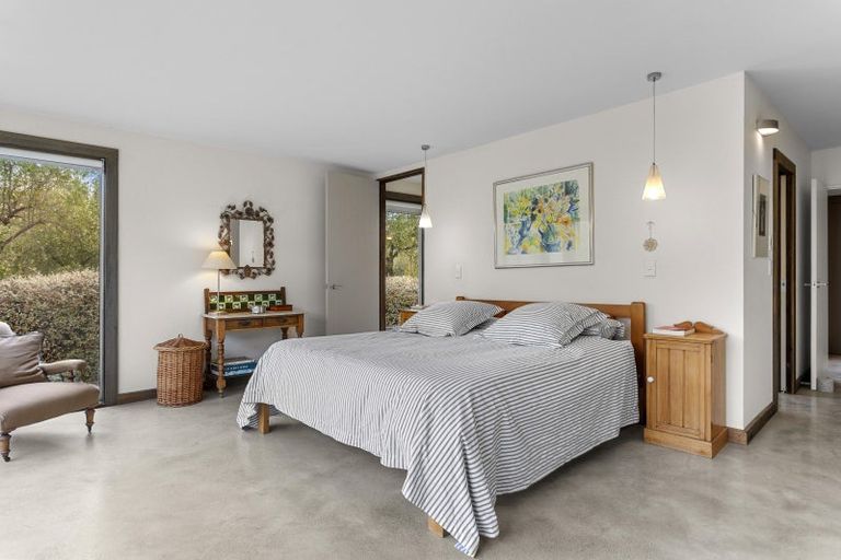 Photo of property in 179 Racecourse Road, Amberley, 7482