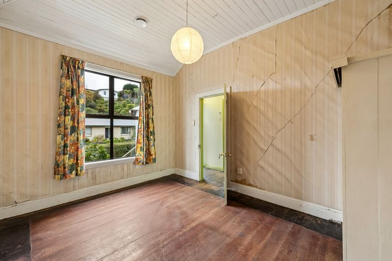Photo of property in 8 Kellas Street, Macandrew Bay, Dunedin, 9014