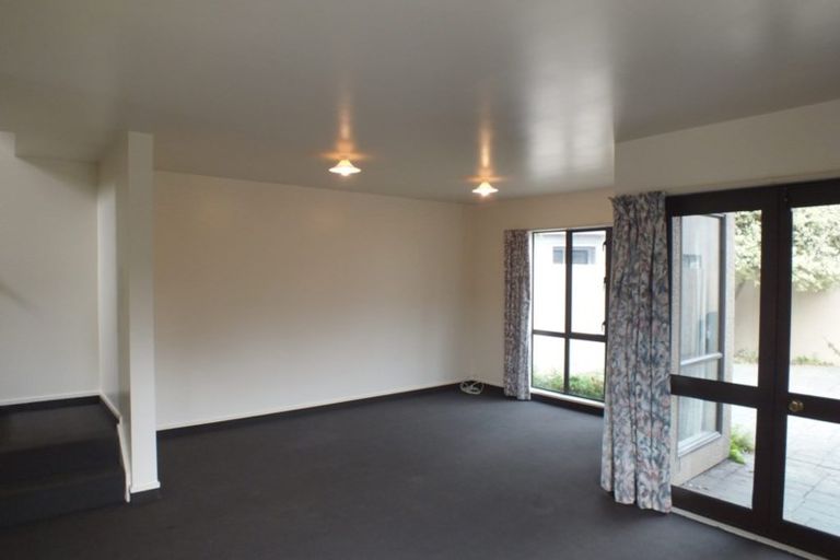Photo of property in 3/10 Dilworth Street, Riccarton, Christchurch, 8011