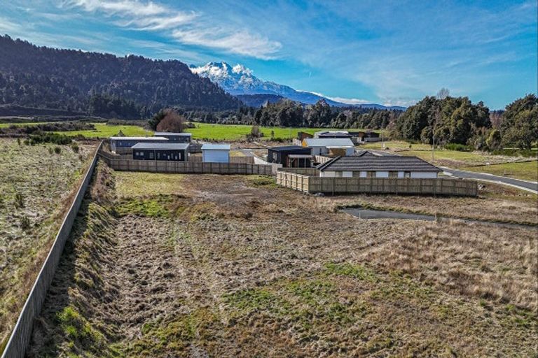 Photo of property in 21 Kowhai Crescent, Ohakune, 4625