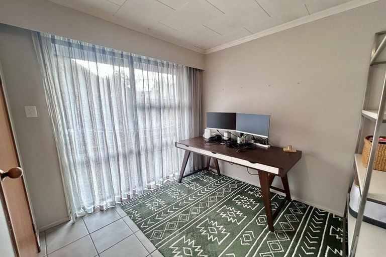 Photo of property in 14 Coleridge Place, Stoke, Nelson, 7011