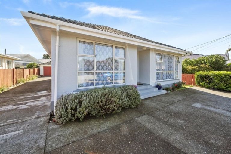 Photo of property in 18 Grey Street, Hawera, 4610